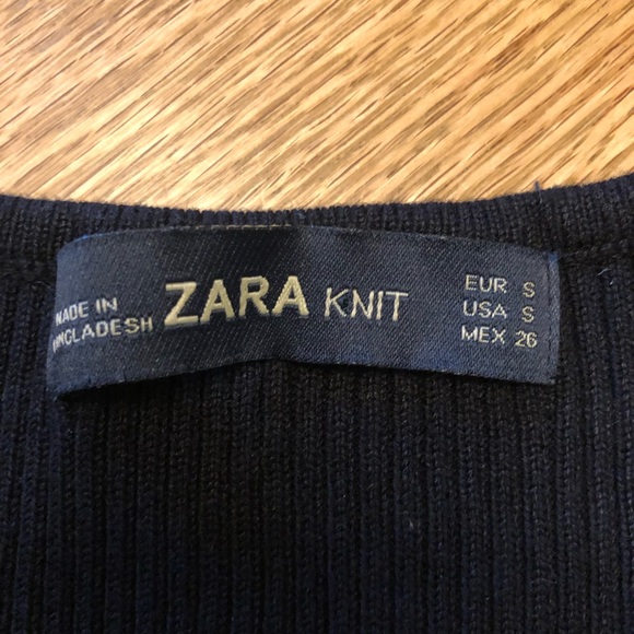 Zara Women’s Sweater Size Small - Picture 3 of 4